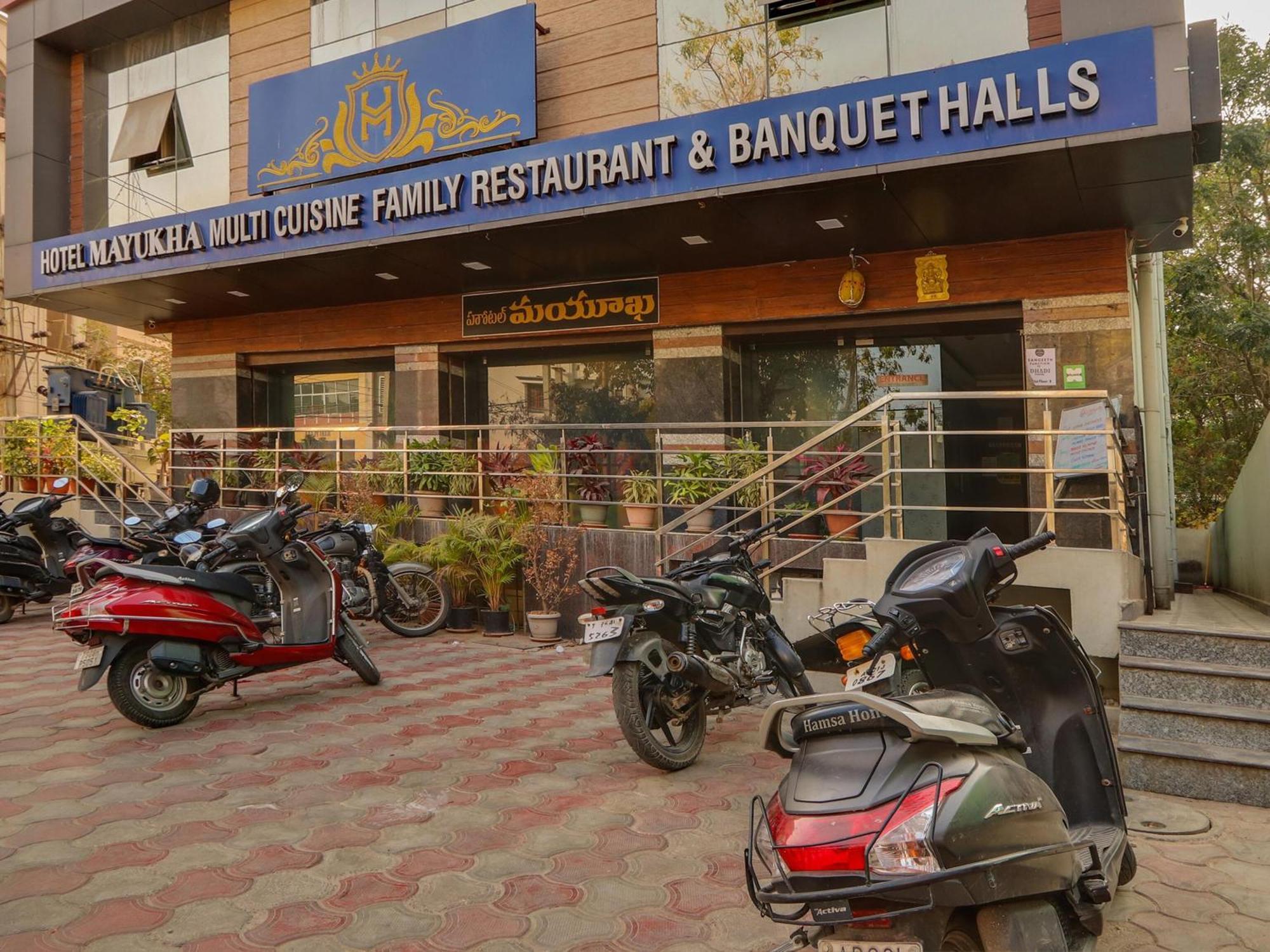 Super Townhouse Qualia Prime Hotel Near Nexus Mall Hyderabad Exterior photo